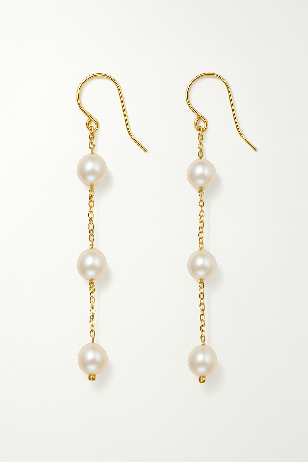 Young and the Restless - Pearl Trio Drop Earrings in Gold - Aug 2025