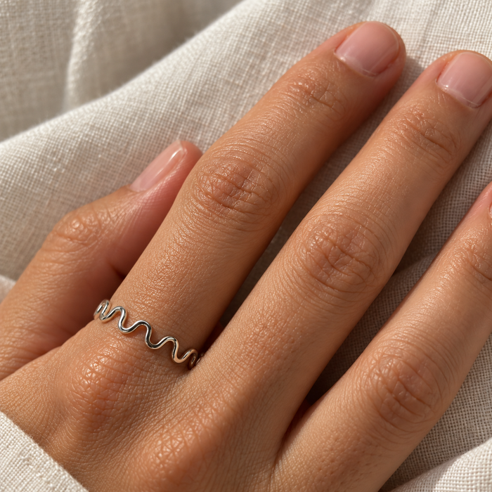 Sterling Silver Squiggle Ring – One of a Kind, Size 8