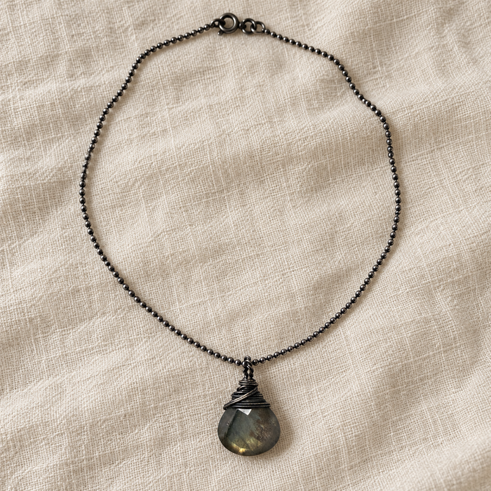 Black Stripe Labradorite Necklace