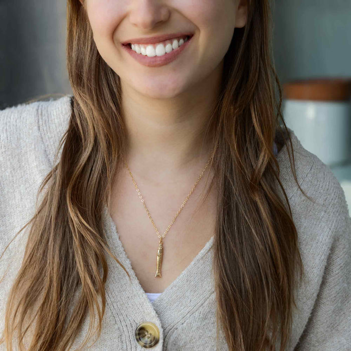 Sardine Charm Necklace – 18" Gold Filled Chain