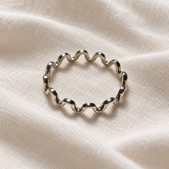 Sterling Silver Squiggle Ring – One of a Kind, Size 8