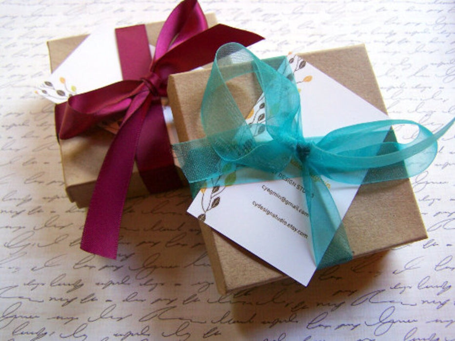 Tennis Racquet Necklace – Sterling Silver with Birthstone & Initial Charm