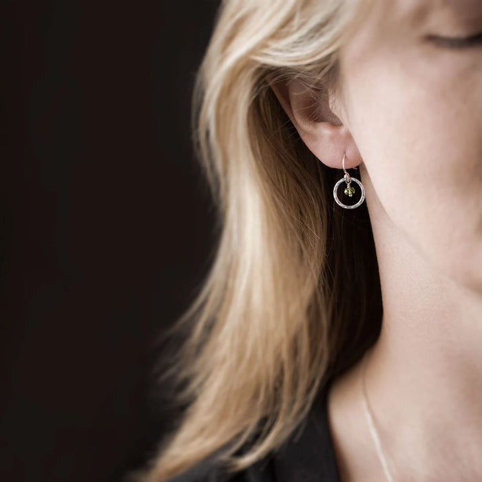 Orbit Peridot Gemstone Earrings – Sterling Silver Hammered Hoops