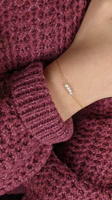 Minimalist Pearl Bar Bracelet – Genuine Freshwater Pearls, 14k Gold Filled, Adjustable 7–8”