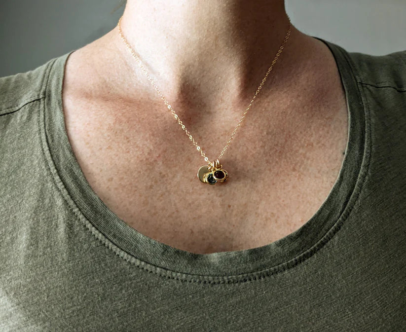 Mom Heart & Birthstone Necklace – Personalized Family Necklace