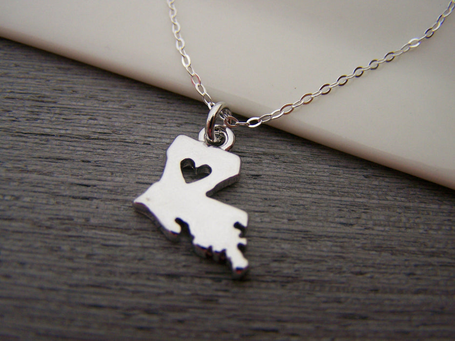 Louisiana State Heart Cut Out Charm Sterling Silver Necklace / Gift for Her - Louisiana Necklace - State Necklace - Geography Necklace
